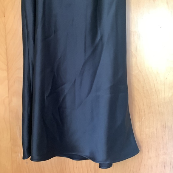 Zara skirt with tags - Picture 3 of 7